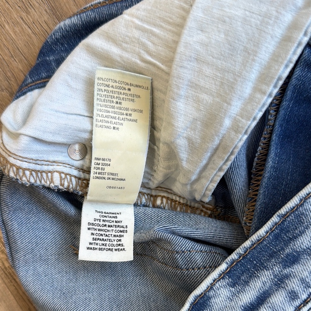 Free People Great Heights Distressed Jeans Size 29 - Picture 5 of 8